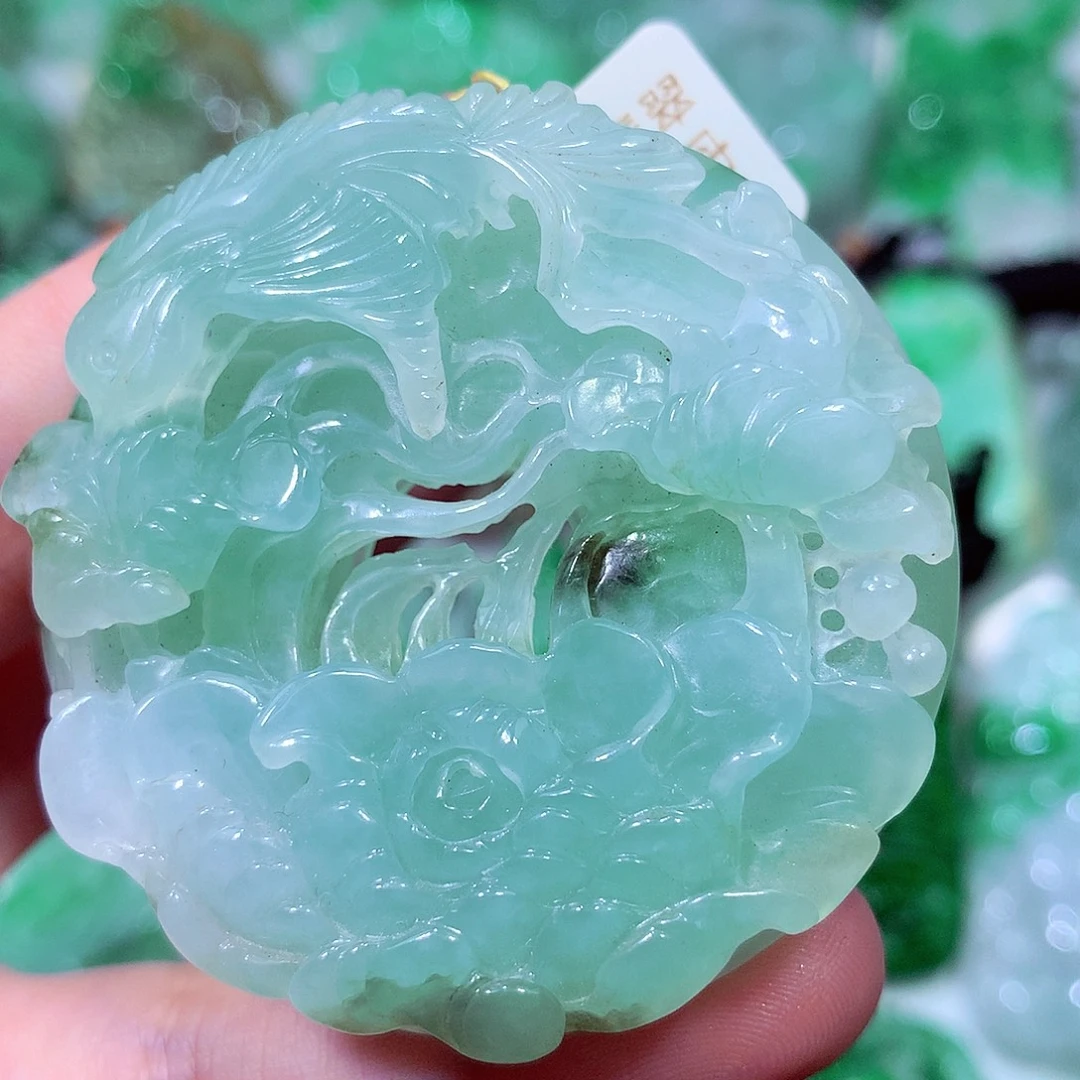 吊坠(不含链)未镶嵌翡翠
