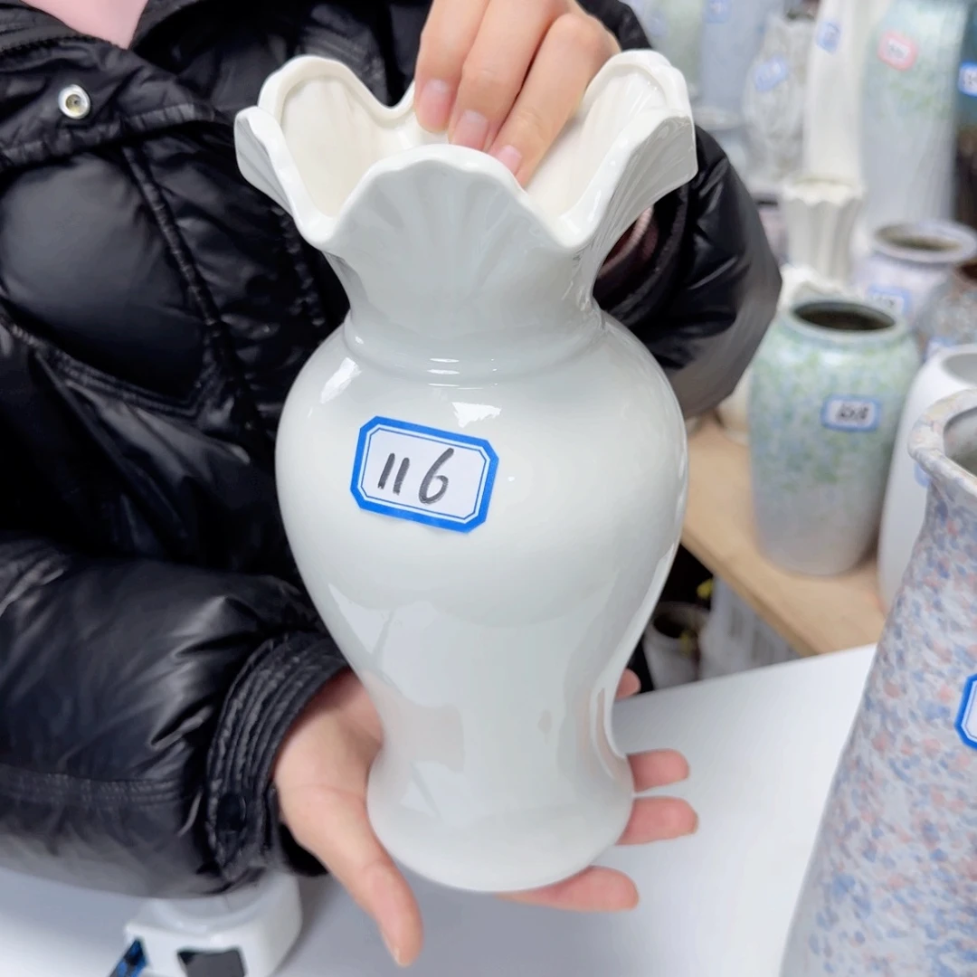 116号陶瓷高24厘米一个