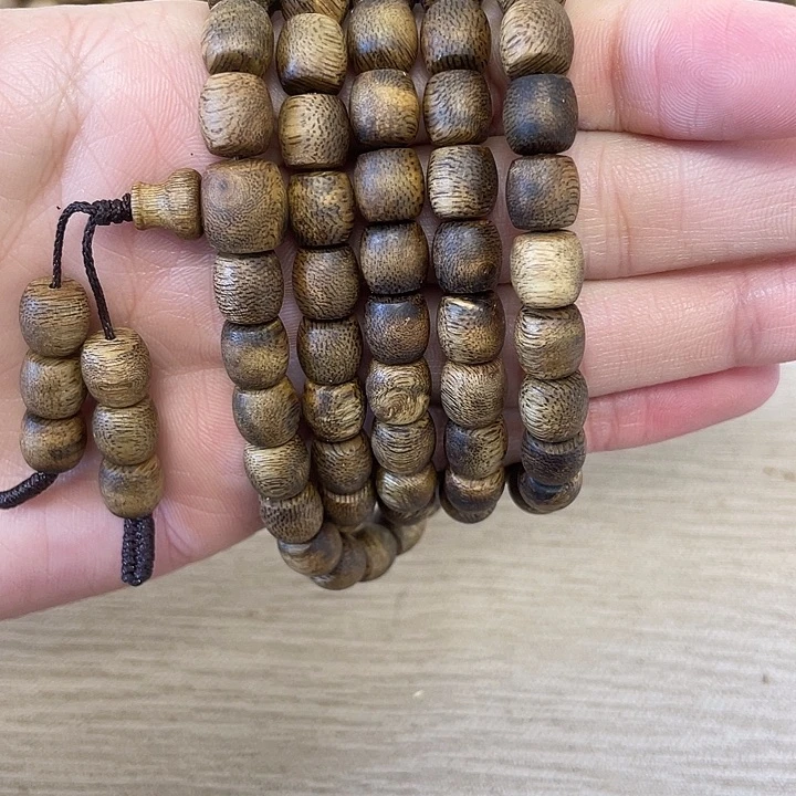沉香手串九分沉0.8鼓珠多圈