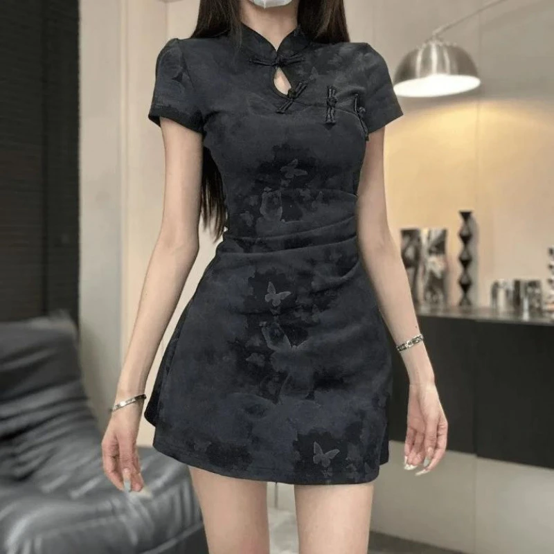 新中式夏季国风改良版盘扣旗袍新款紧身褶皱修