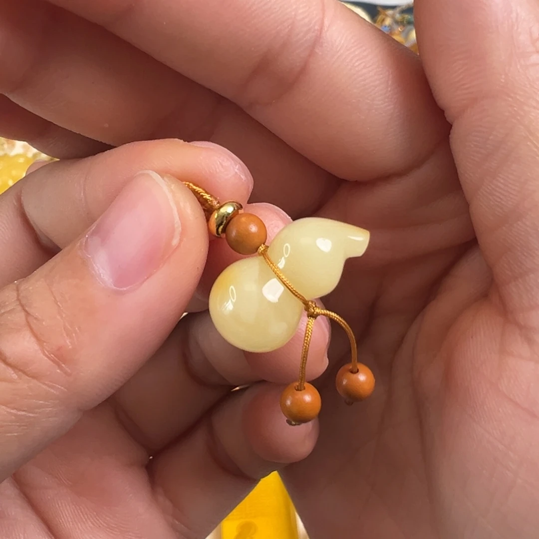 蜜蜡未镶嵌裸石蜜蜡