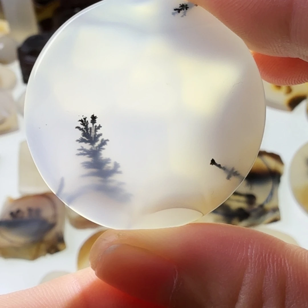 玛瑙/玉髓未镶嵌珠宝半成品