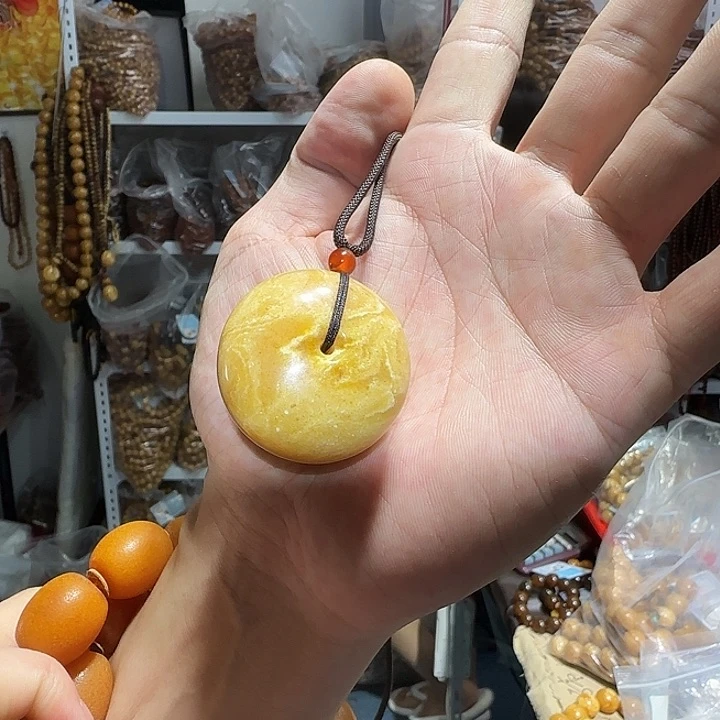 妖花扣子多样性发其一