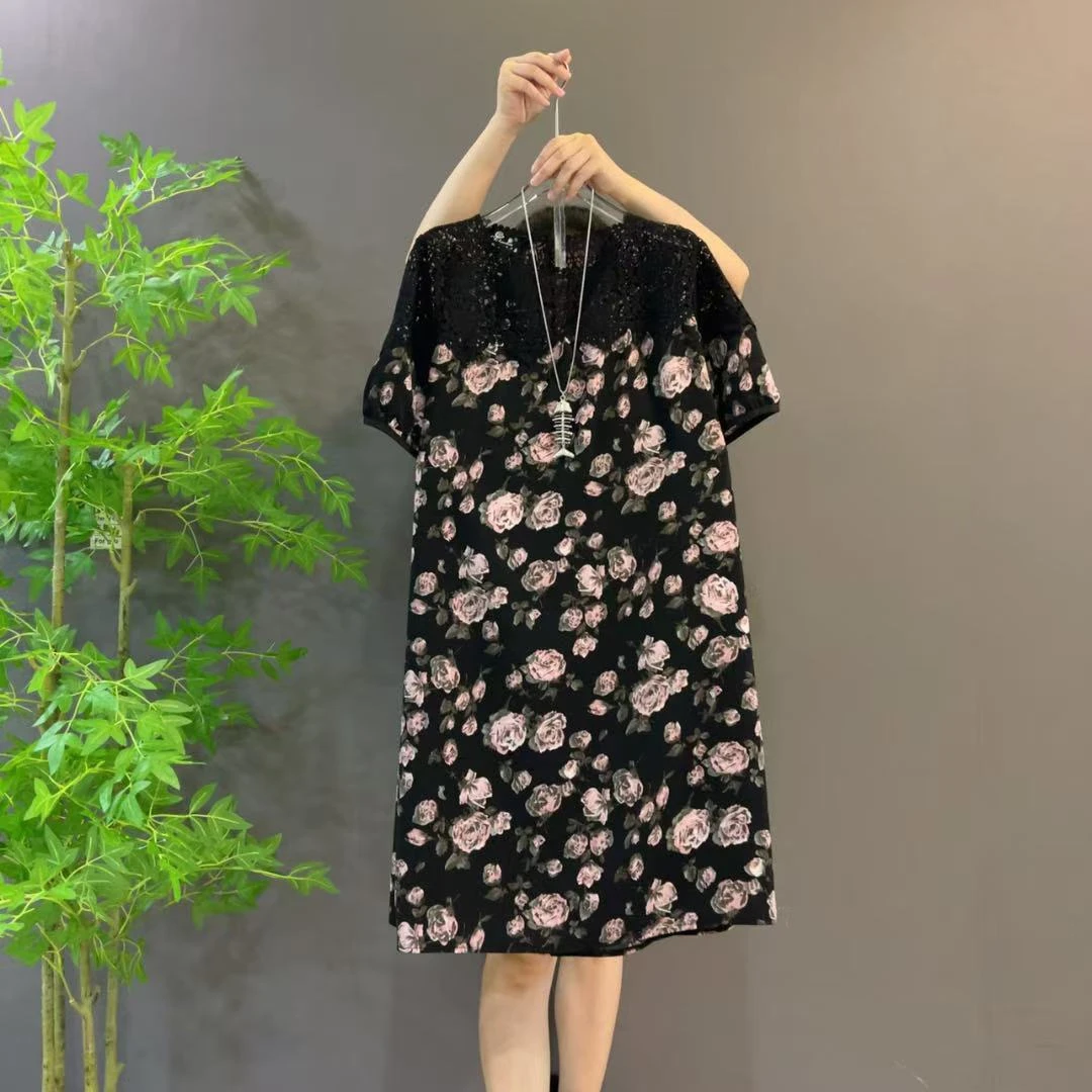 25312时尚法式碎花蕾丝拼接短袖圆领时尚遮肉显瘦大码连衣裙