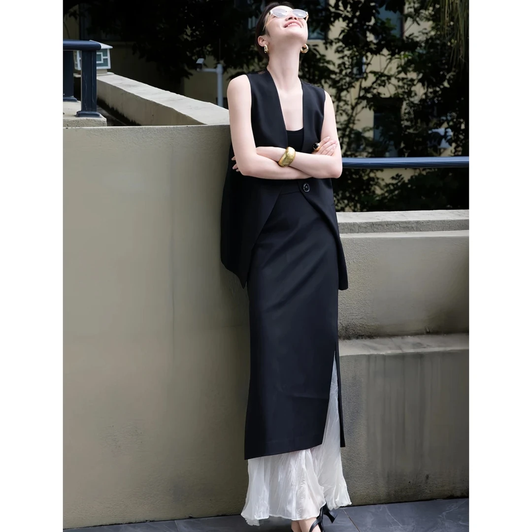 夏季大方得体一整套气质女神范高端时尚巨好看小香风黑色马甲套装