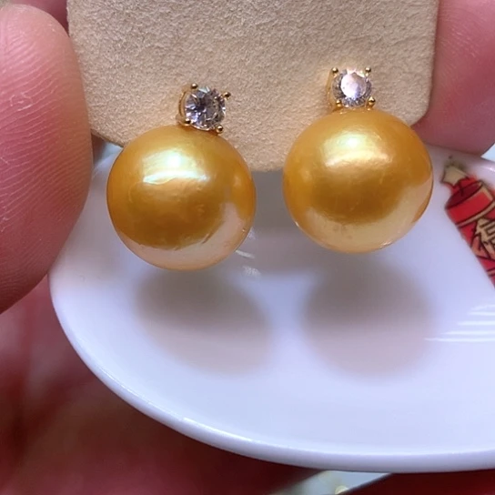 银S925镶嵌淡水珍珠耳饰