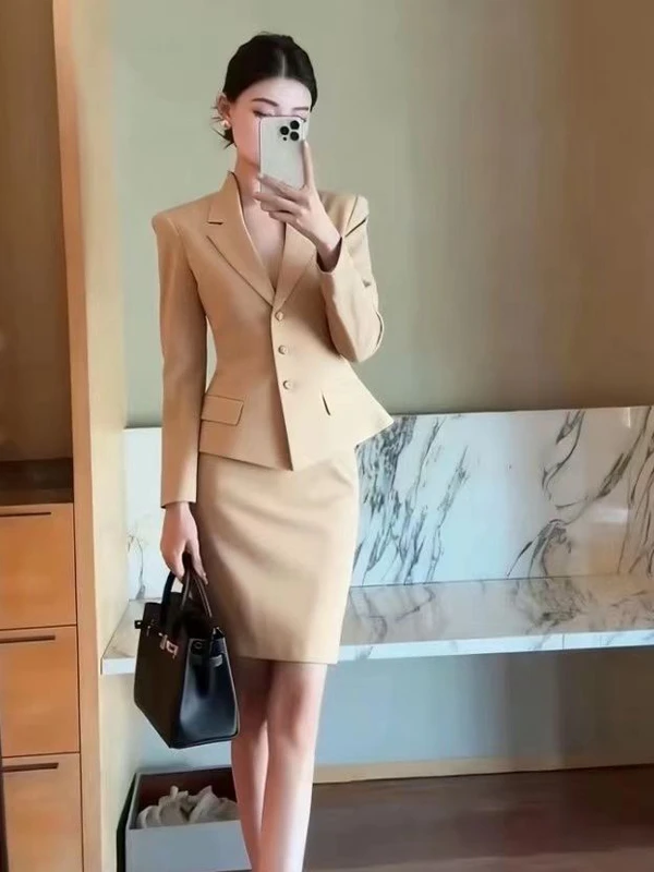 超好看炸街职业女裙套装独特漂亮修身小个子西装外套半身裙两件套