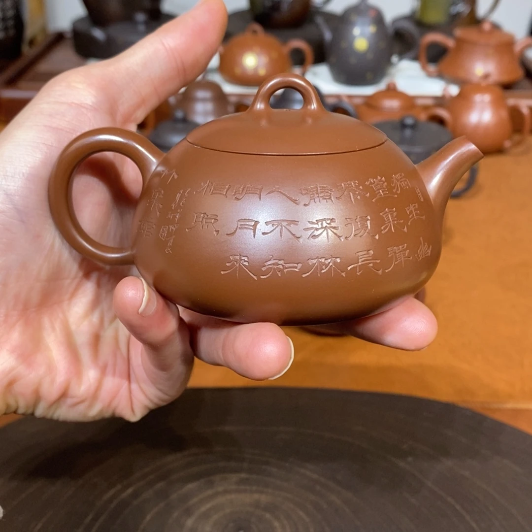 广西钦州坭兴陶茶壶