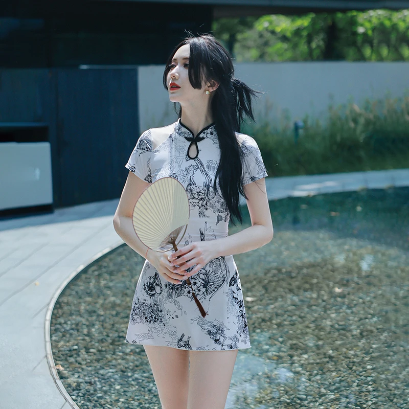 Agliondy【水墨流年】新中式印花显瘦遮肚仙气性感度假风沙滩女泳衣