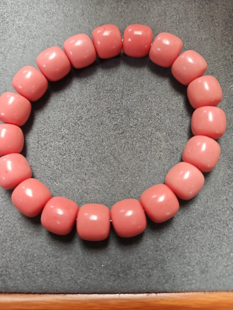 M583号-11+mm芙蓉粉直切手串