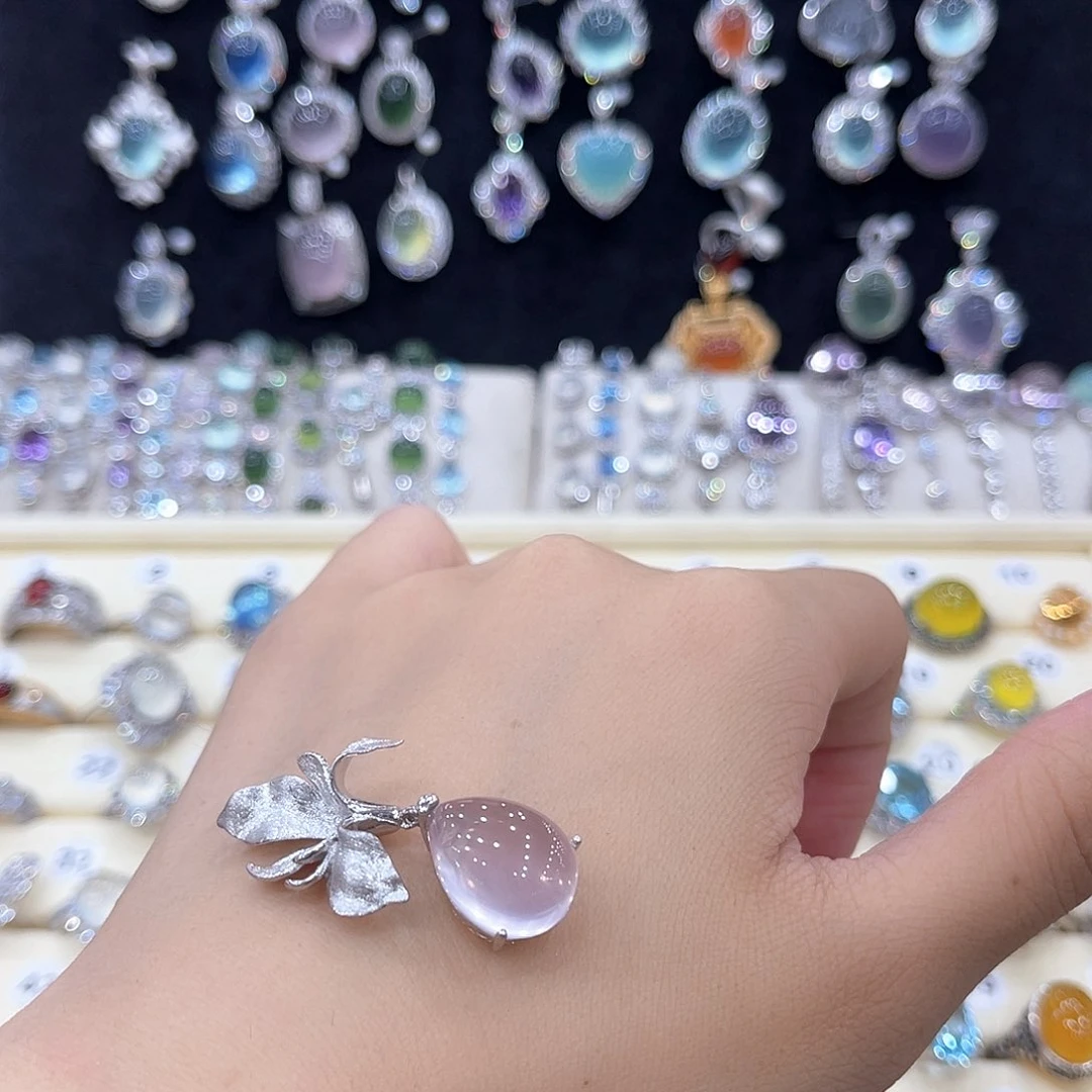 蛇纹石玉银S925镶嵌吊坠名****装