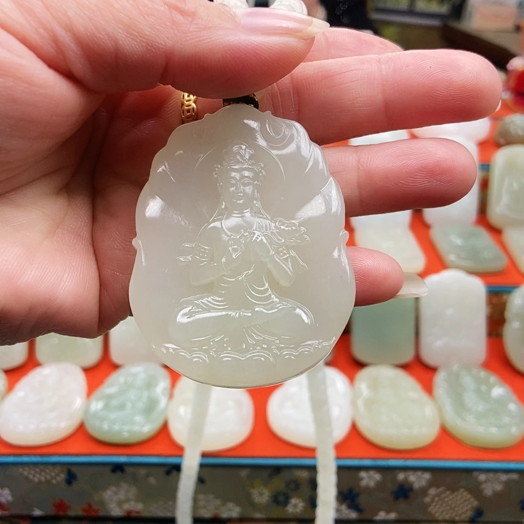 @****和田玉未镶嵌颈饰