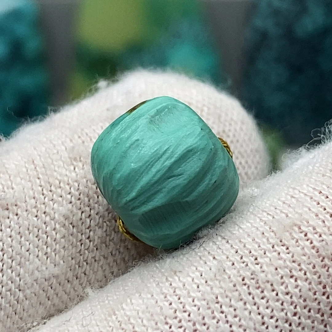 绿松石未镶嵌天然原矿 带武汉地大证书