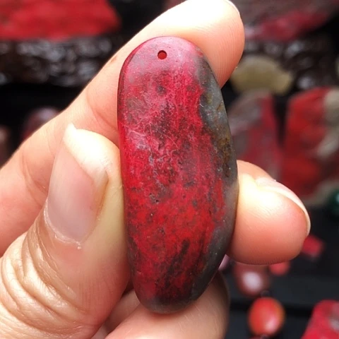 昌化鸡血石昌化鸡血石挂件