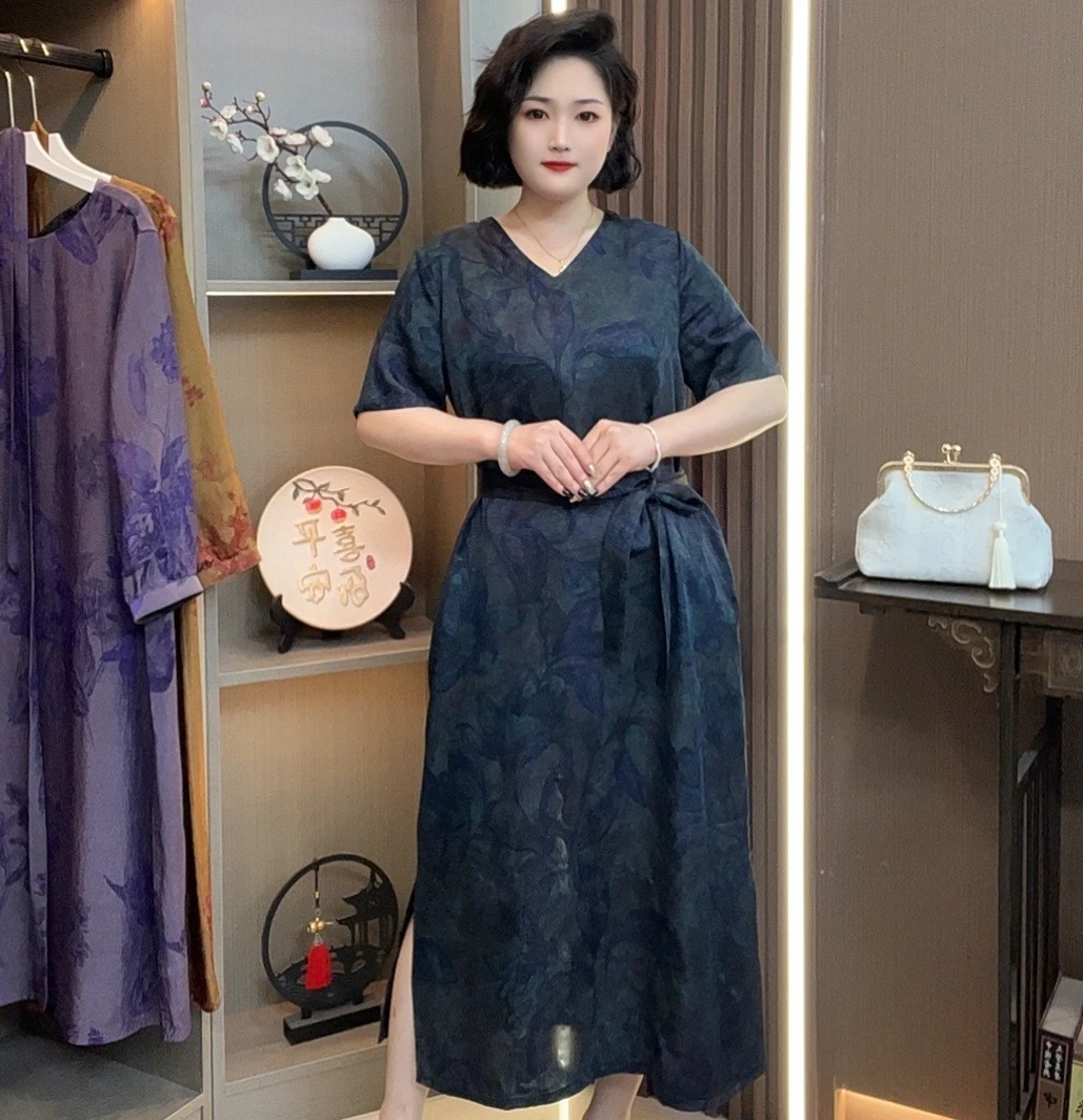 【百合】2025新款高端时尚重磅素雅新中式风格印花遮肉显瘦连衣裙