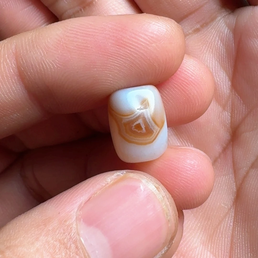 玛瑙/玉髓珠宝奇石未镶嵌