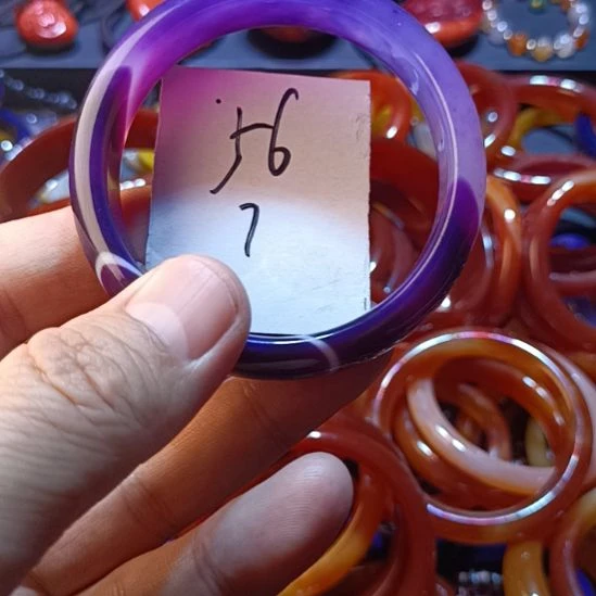 玛瑙/玉髓手镯未镶嵌