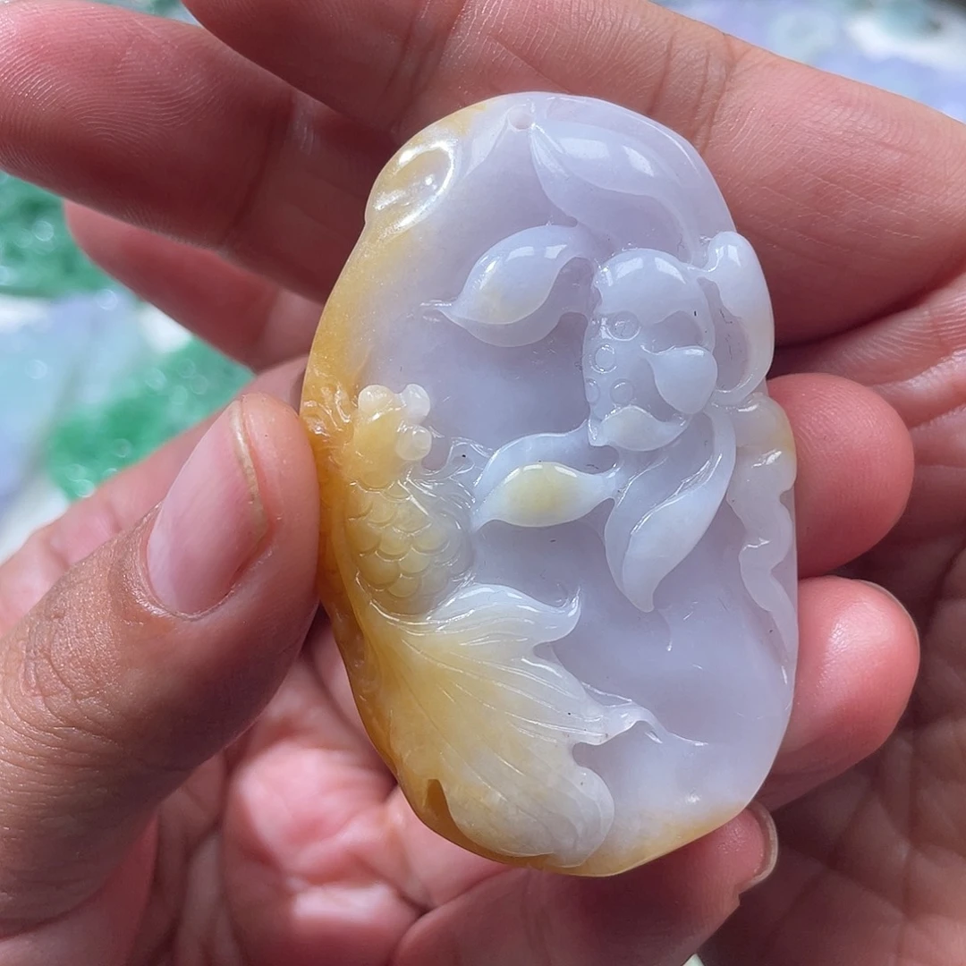 翡翠未镶嵌颈饰大*吹翡玉缘翡翠