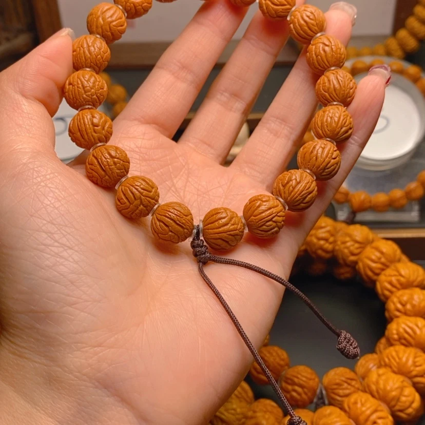 【闪购商品】桃核手串龙文桃核