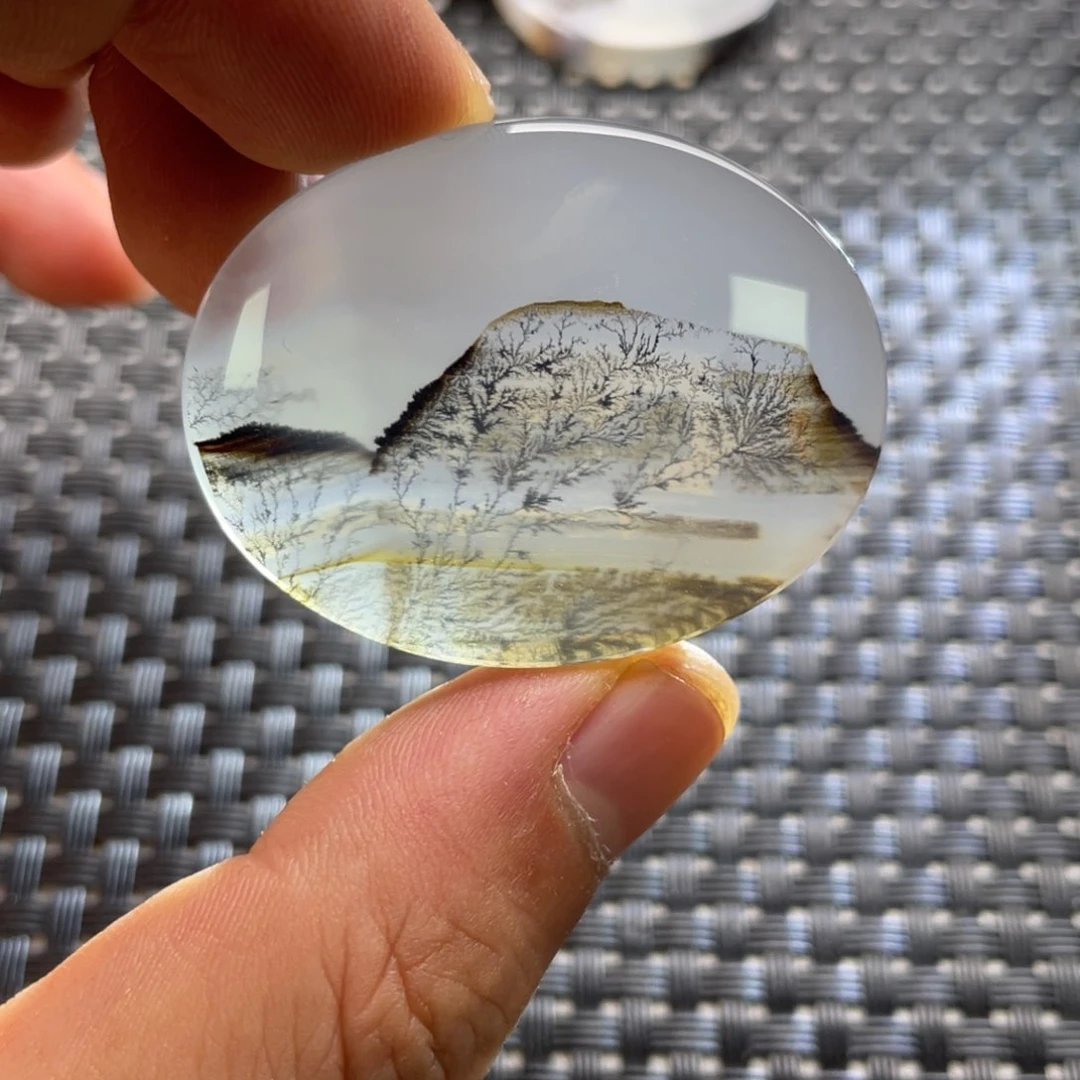 未镶嵌颈饰玛瑙/玉髓小*