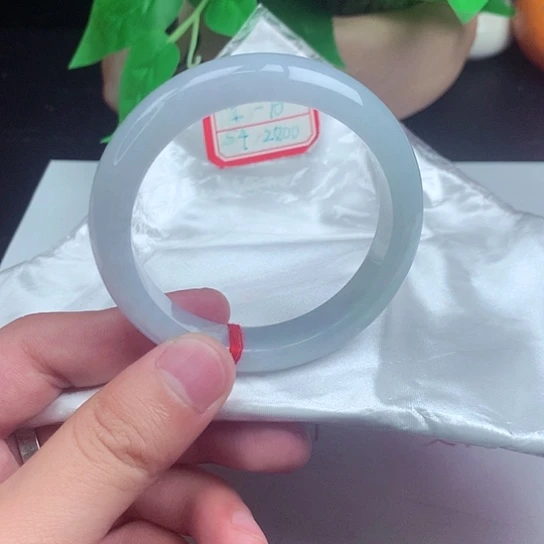 翡翠手镯未镶嵌꧁*꧂正圈