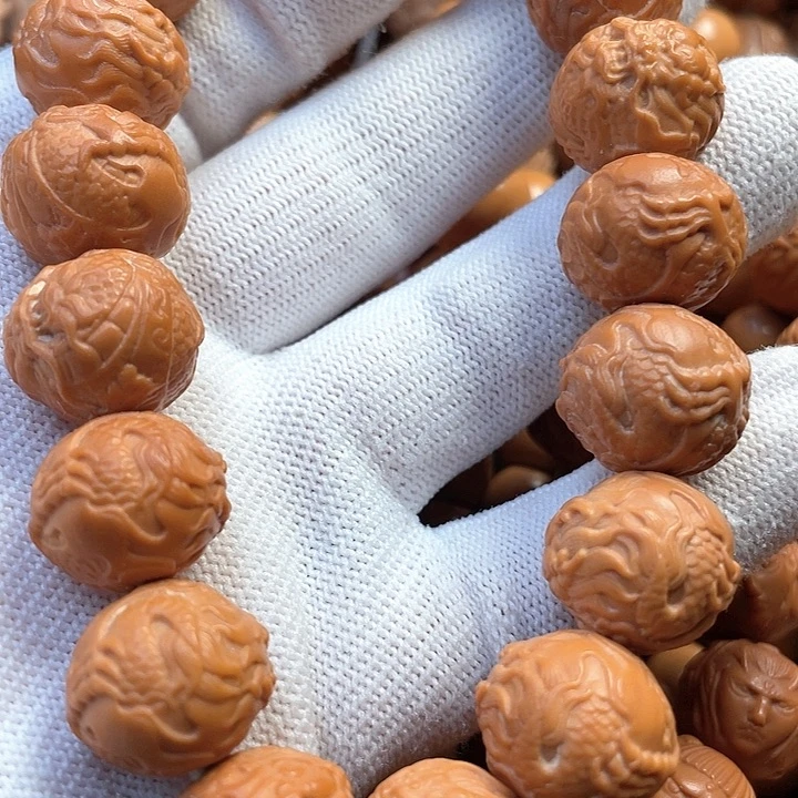 手串猴头核桃徐*生龙腾盛世