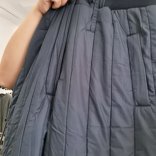 光面羊毛无弹裤子