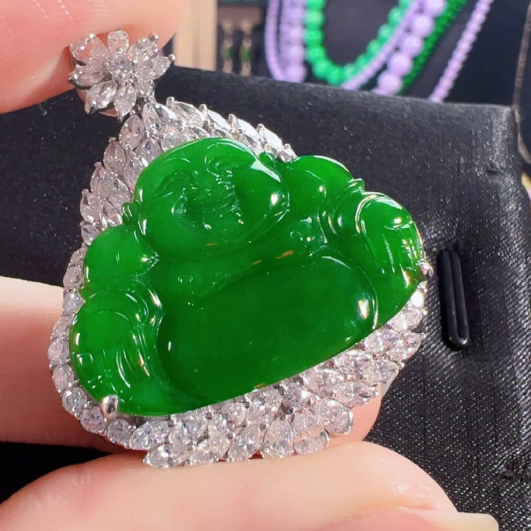 翡翠18K金镶嵌颈饰签收后24小时鉴赏期