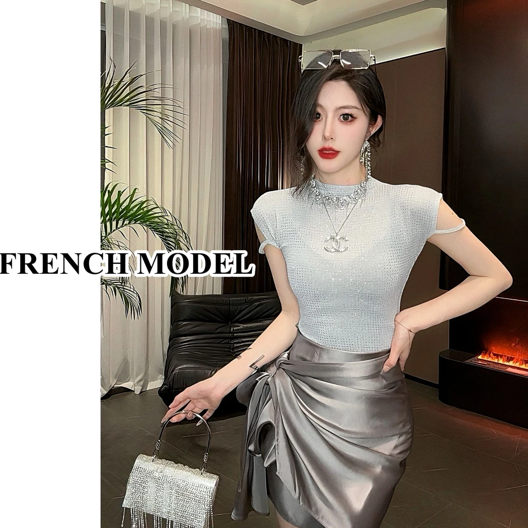 法模FRENCH MODEL .YY 2025春季满钻圆领无袖打底上衣女 90270011