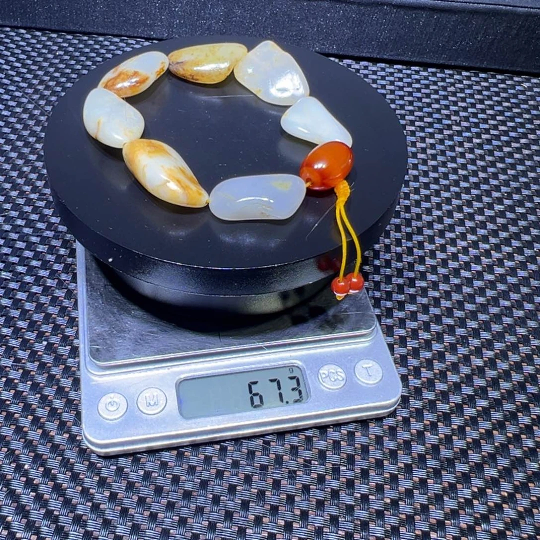 吊坠(不含链)未镶嵌和田玉（子料）67