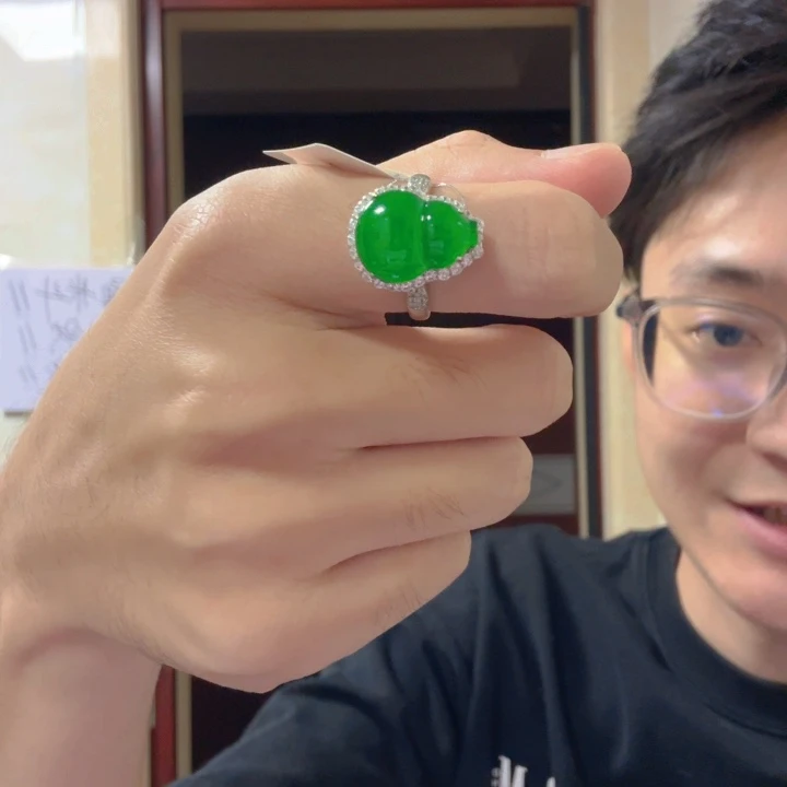 翡翠银S925镶嵌颈饰戒指