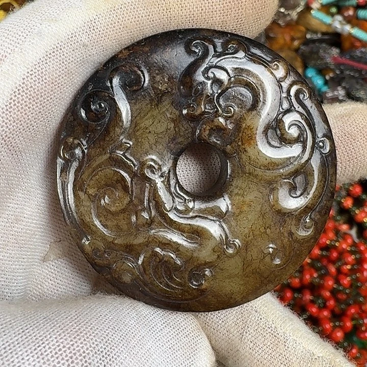 和田玉未镶嵌挂件