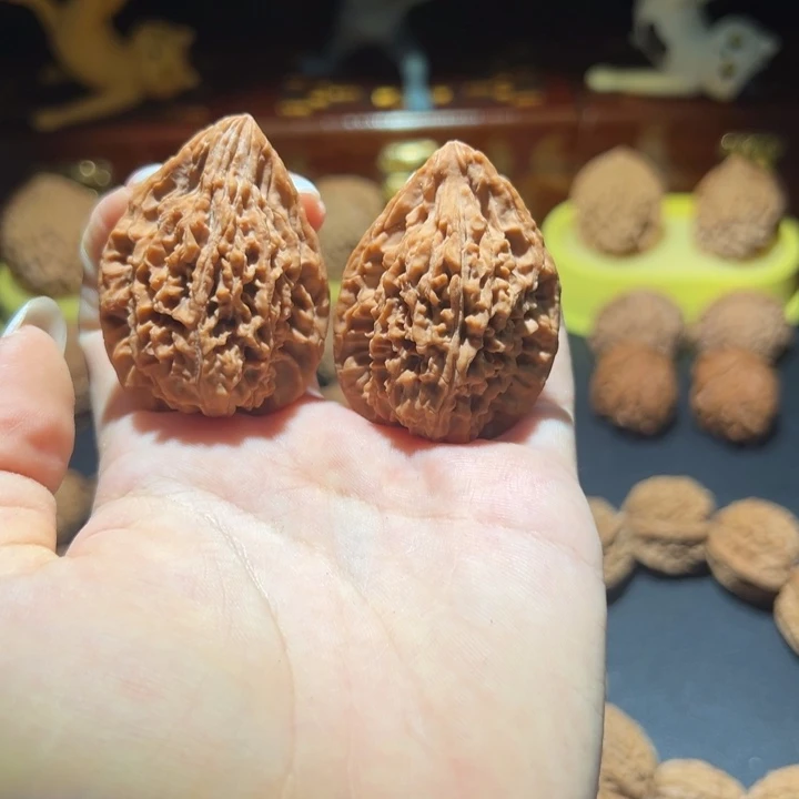 鵬***里文玩核桃把件火风鸡心