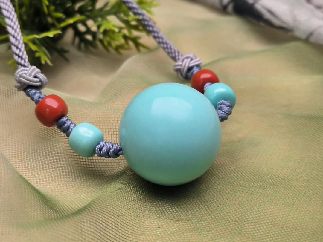 原矿绿松石，全品特色圆珠锁骨链