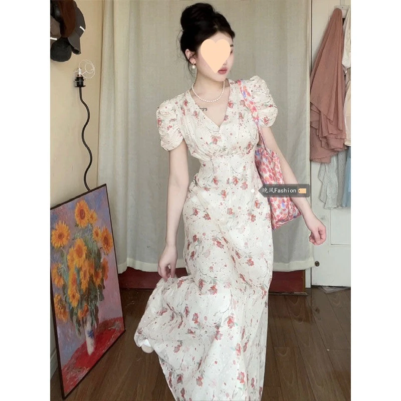 夏季短袖裙子气质法式连衣裙长裙碎花