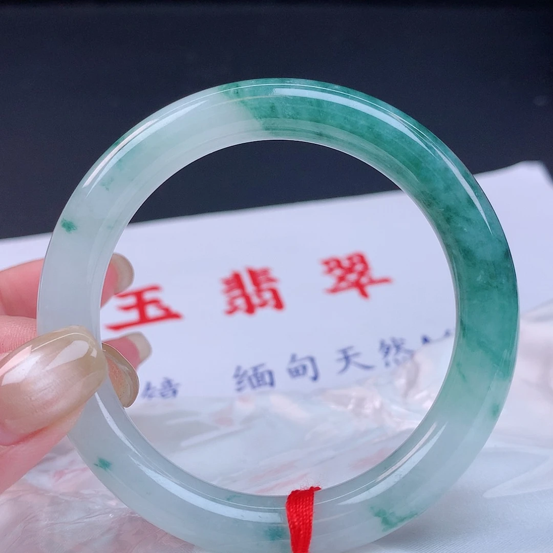 【闪购商品】未镶嵌手镯翡翠54