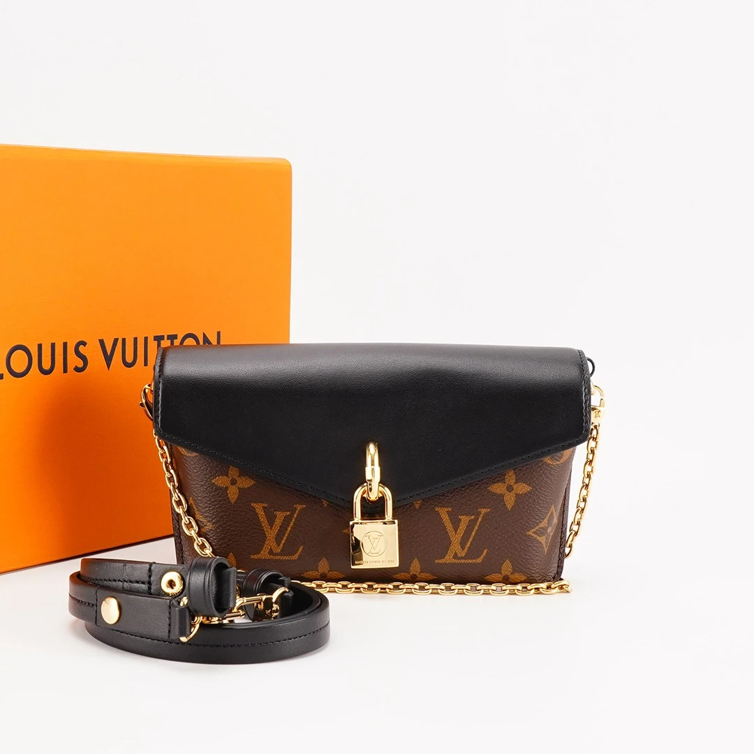 99新 LouisVuitton/路易威登 【白菜】padlock 包/BG22002352/98新