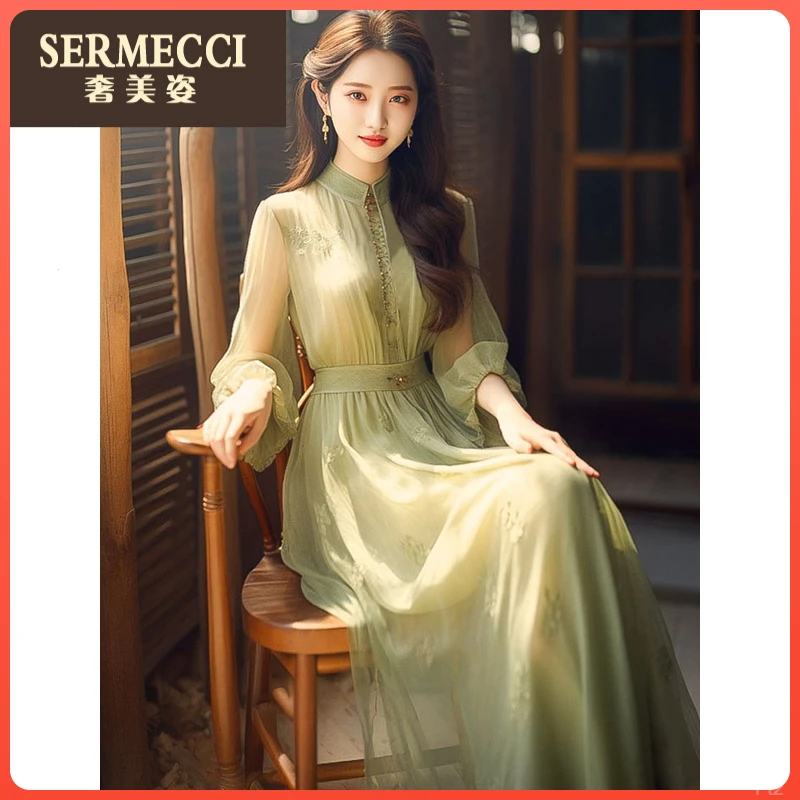 上档次别致奢美姿爆款裙子2025春秋绝美绿色立领连衣裙