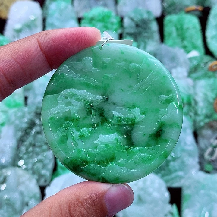 吊坠(不含链)未镶嵌翡翠