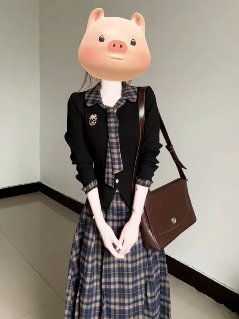 微胖大码女装胖mm学院风黑色v领正肩长袖T恤女早秋显瘦上衣