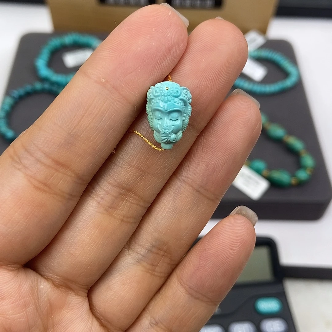 绿松石未镶嵌珠宝奇石