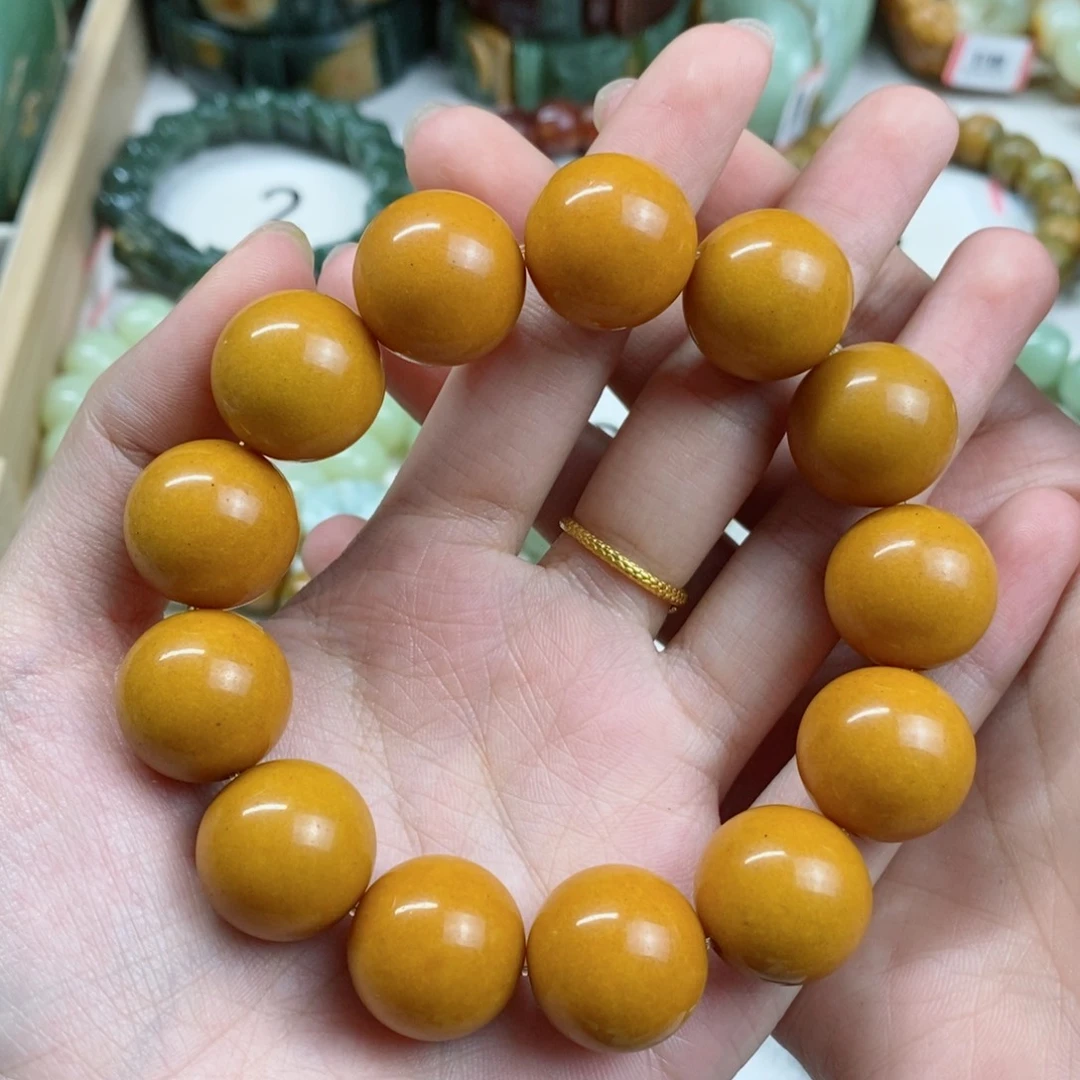 透闪石质玉手串未镶嵌