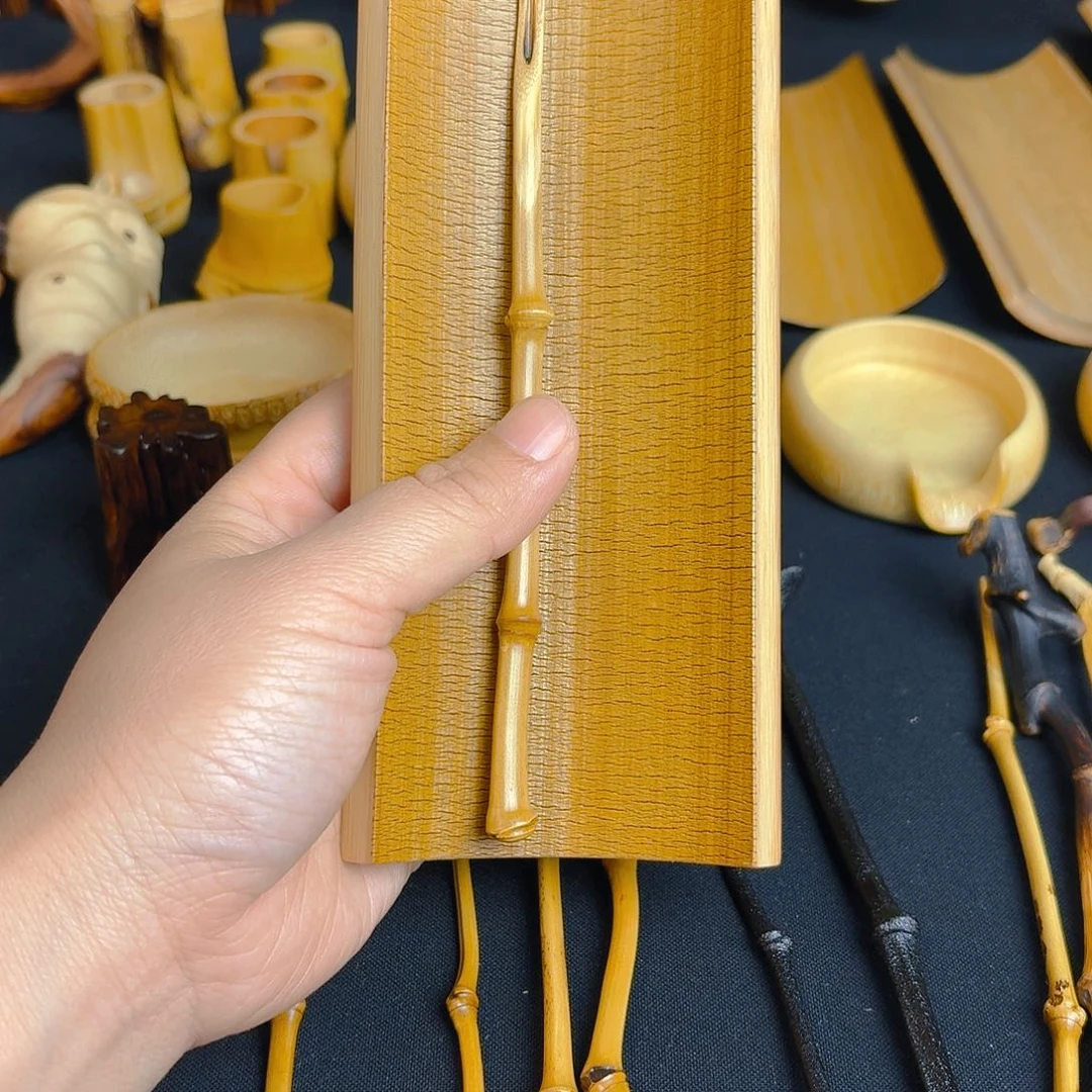 竹是**你龟裂纹茶则大漆竹枝茶拨一套