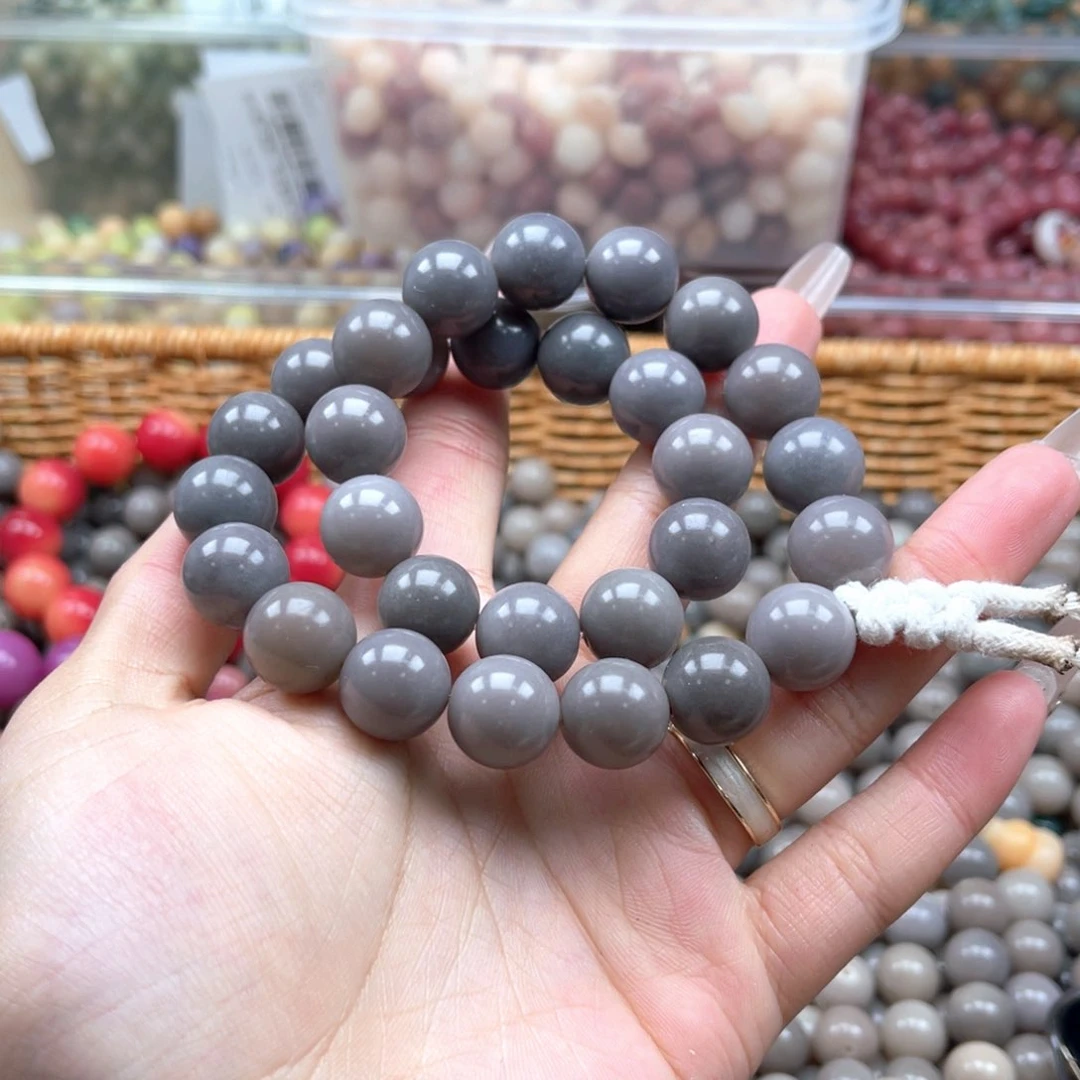 白玉菩提吊坠q13.5mm120颗。莫兰迪干磨