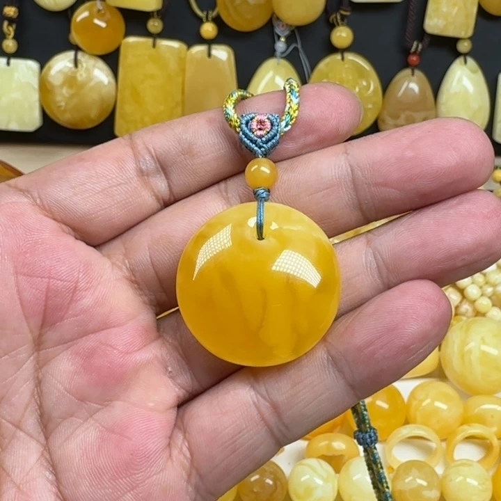 蜜蜡未镶嵌珠宝奇石公主扣