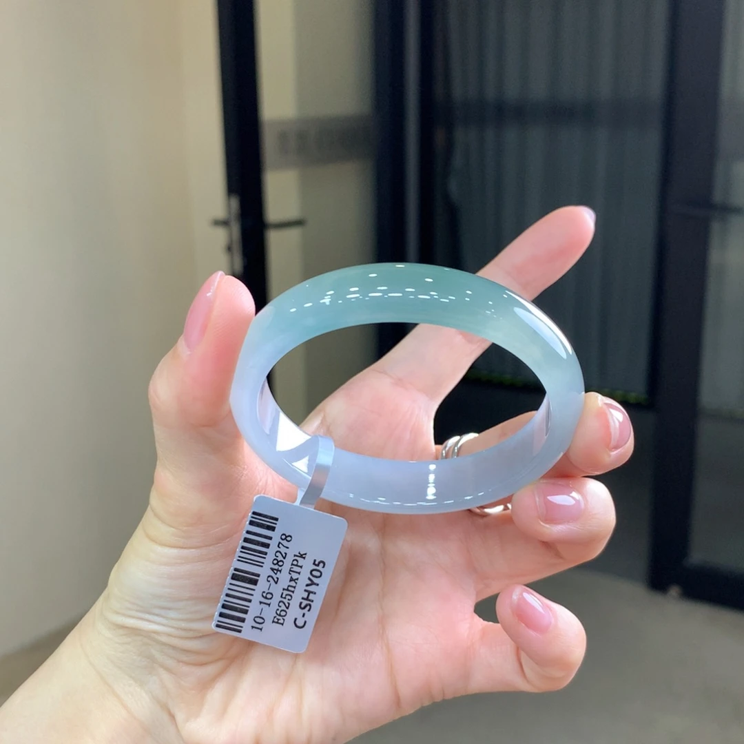 未镶嵌手镯翡翠不退不换