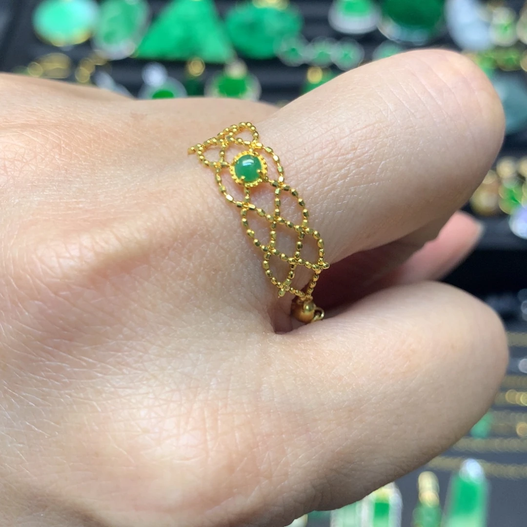 翡翠18K金镶嵌颈饰介子