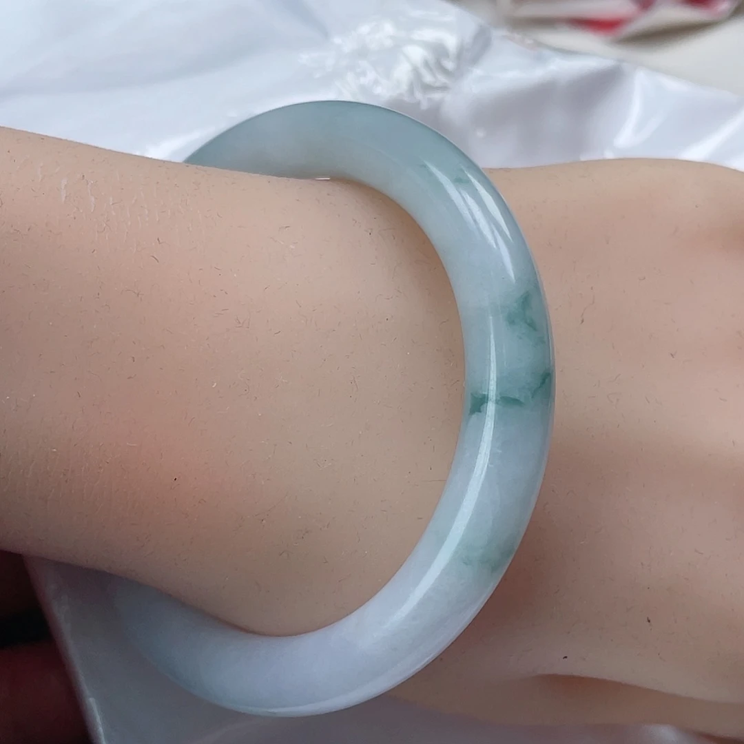 翡翠手镯未镶嵌缅甸翡翠手镯55圈