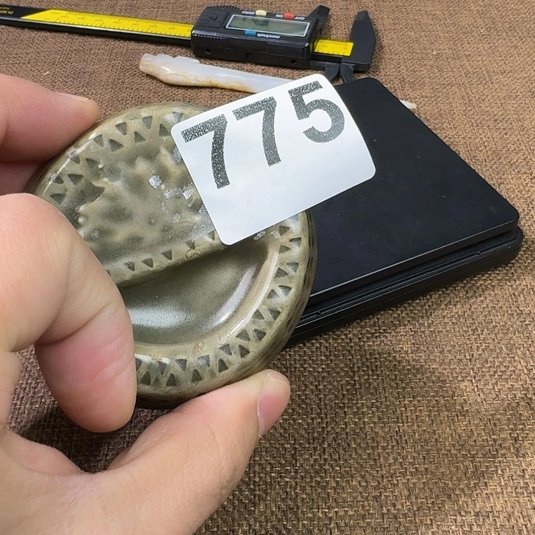 烟***鬼紫砂禾甜旧藏只玩真货