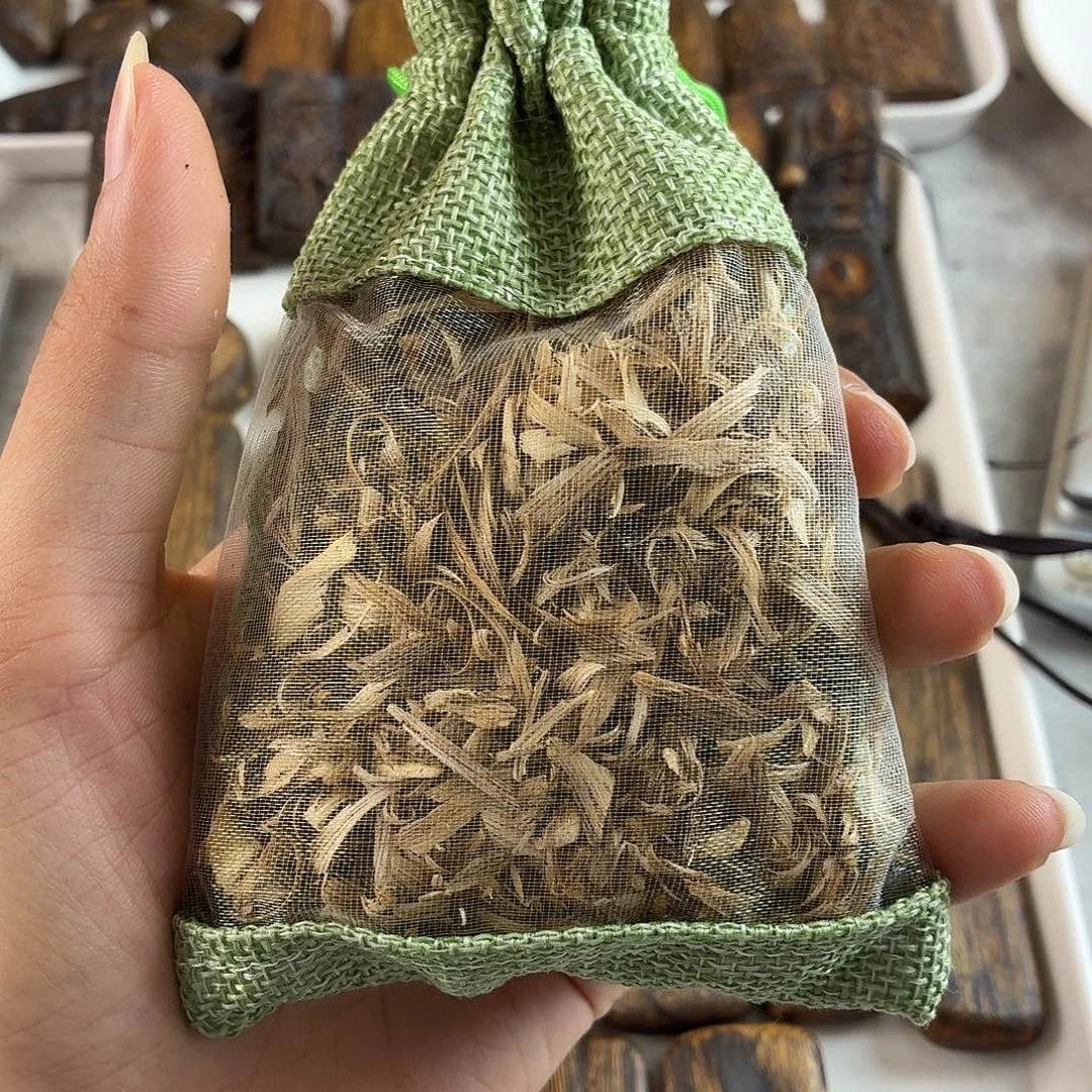 沉香碎屑沉香勾丝香包花果蜜香甜多样性发一